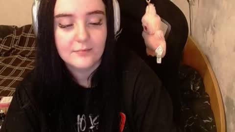 sweet_my_dream online show from 09/15/25, 04:18