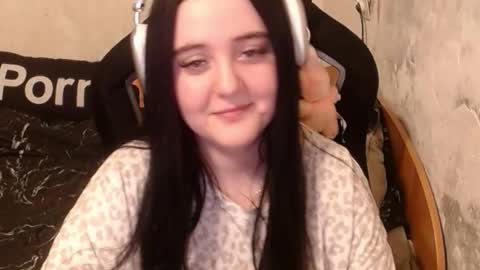 sweet_my_dream online show from 10/16/25, 01:12