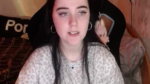 sweet_my_dream online show from 11/18/25, 10:09