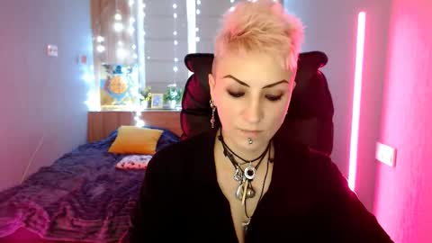 sweet_n_strong online show from 12/20/25, 07:59