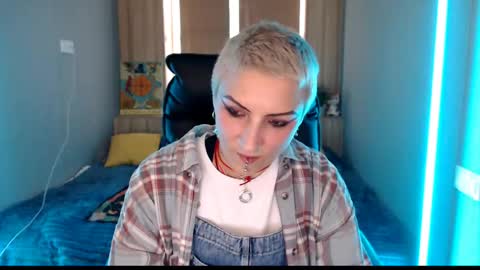 sweet_n_strong online show from 06/04/26, 10:54