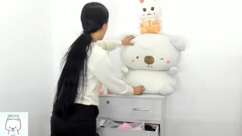 Snapshot of sweet_nhaomy chatting on 09/22/25, 07:38 Nhaomy online show from 09/22/25, 07:38