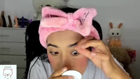 Snapshot of sweet_nhaomy chatting on 10/02/25, 09:00 Nhaomy online show from 10/02/25, 09:00