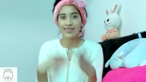 Snapshot of sweet_nhaomy chatting on 10/22/25, 08:08 Nhaomy online show from 10/22/25, 08:08