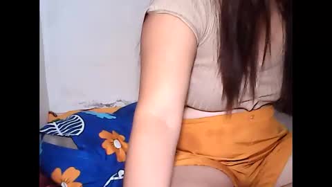 Snapshot of sweet_nipple chatting on 02/12/26, 08:04 annie online show from 02/12/26, 08:04