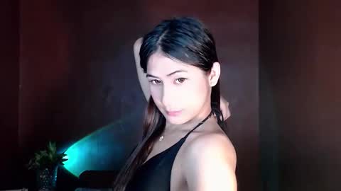 Snapshot of sweet_paprikaxx chatting on 04/23/26, 01:46 sweet_paprikaxx online show from 04/23/26, 01:46