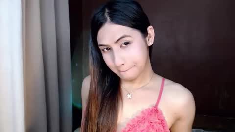 Snapshot of sweet_paprikaxx chatting on 06/01/26, 12:51 sweet_paprikaxx online show from 06/01/26, 12:51