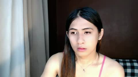 Snapshot of sweet_paprikaxx chatting on 06/23/26, 04:27 sweet_paprikaxx online show from 06/23/26, 04:27