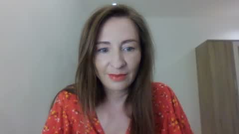 Snapshot of sweet_poeme chatting on 07/16/26, 01:39 sweet_poeme online show from 07/16/26, 01:39