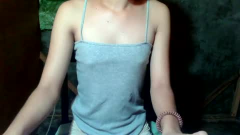 Snapshot of sweet_polly222 chatting on 06/27/26, 01:50 POLLY online show from 06/27/26, 01:50