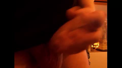 Snapshot of sweet_potato2 chatting on 10/16/25, 07:15 Sweet potato2 online show from 10/16/25, 07:15