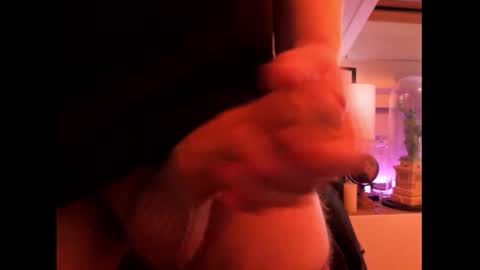 Snapshot of sweet_potato2 chatting on 10/21/25, 07:03 Sweet potato2 online show from 10/21/25, 07:03