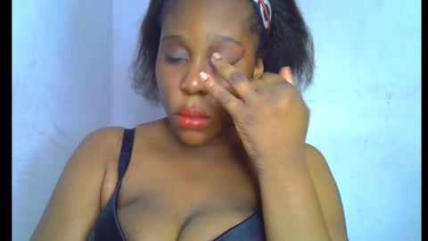 Ayana online show from 09/22/25, 08:33