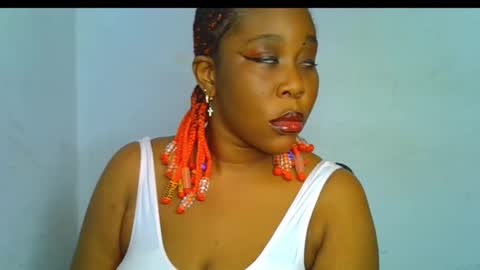 Ayana online show from 10/08/25, 07:39