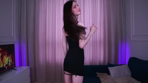Vanessa online show from 03/10/25, 10:59