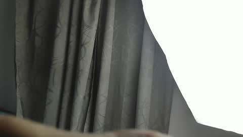 sweet_rose72 online show from 06/05/26, 06:52