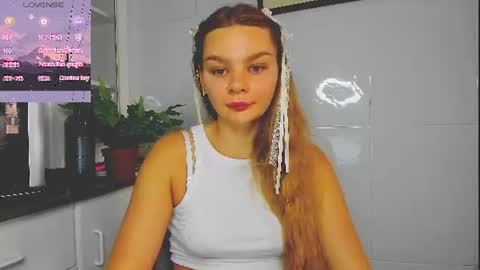Snapshot of sweet_sabriina chatting on 07/18/26, 06:39 Sabina online show from 07/18/26, 06:39