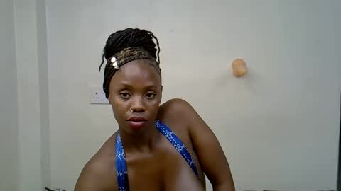 Elina online show from 11/30/25, 03:05