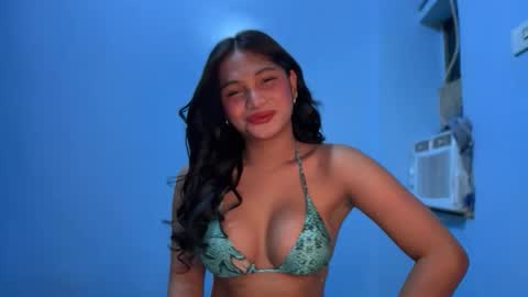 Snapshot of sweet_scarllet12 chatting on 04/01/26, 02:36 SCARLLET online show from 04/01/26, 02:36