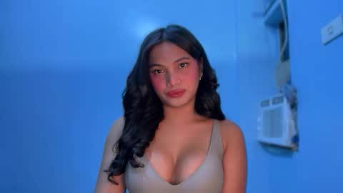 Snapshot of sweet_scarllet12 chatting on 04/08/26, 01:55 SCARLLET online show from 04/08/26, 01:55