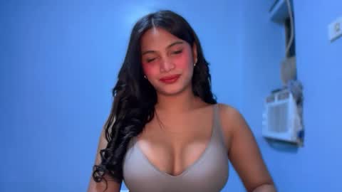 Snapshot of sweet_scarllet12 chatting on 04/12/26, 02:00 SCARLLET online show from 04/12/26, 02:00
