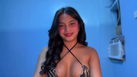 Snapshot of sweet_scarllet12 chatting on 04/15/26, 03:08 SCARLLET online show from 04/15/26, 03:08