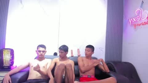Snapshot of sweet_sexxxx chatting on 05/02/26, 12:32 sweet_sexxxx online show from 05/02/26, 12:32