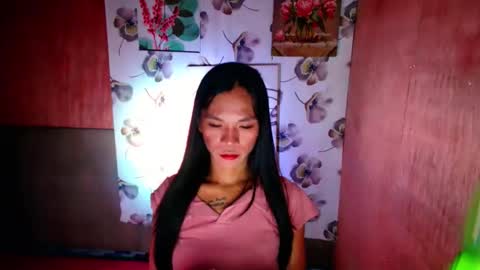 Snapshot of sweet_sexyzhiennexxx chatting on 11/18/25, 07:02 Zhienne online show from 11/18/25, 07:02