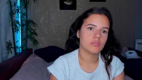 Snapshot of sweet_sin21 chatting on 03/07/25, 10:13 Start 18 year Noa 19 year online show from 03/07/25, 10:13