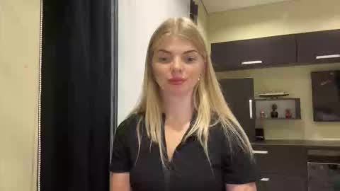 Mira online show from 09/17/25, 07:48