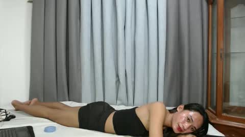 SOFIE online show from 10/23/25, 05:44