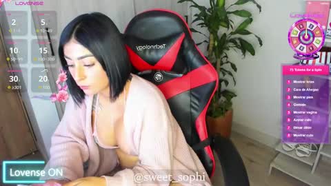 Snapshot of sweet_sophi_ chatting on 03/02/25, 11:31 sophie leone online show from 03/02/25, 11:31