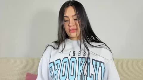 Snapshot of sweet_sophie_7 chatting on 01/24/25, 04:06 sweet_sophie_7 online show from 01/24/25, 04:06