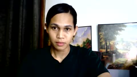 Snapshot of sweet_squirtxxxx chatting on 06/06/26, 11:59 HI IM MONA AND IM YOUR NEXT WIFE online show from 06/06/26, 11:59
