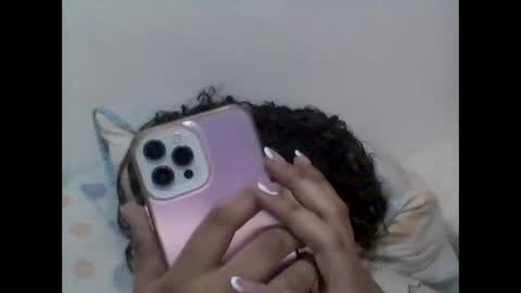 Snapshot of sweet_starxx chatting on 03/02/25, 04:17 Yeileen online show from 03/02/25, 04:17