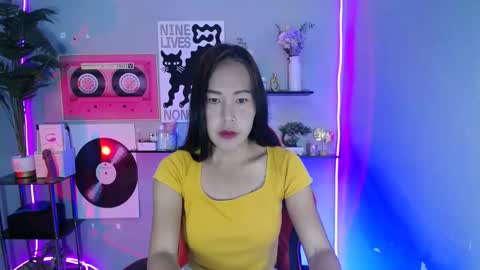 Snapshot of sweet_steffani chatting on 04/13/26, 01:44 fuck online show from 04/13/26, 01:44