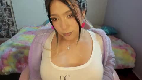              online show from 09/19/25, 06:59