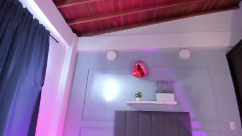 Snapshot of sweet_tamara__ chatting on 06/26/26, 12:09 tamy online show from 06/26/26, 12:09