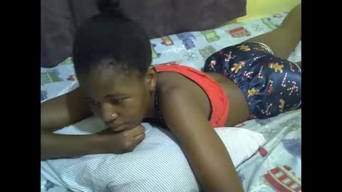 Snapshot of sweet_tattiana chatting on 03/28/26, 02:27 Tatty online show from 03/28/26, 02:27