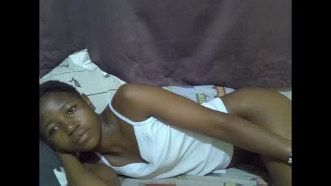 Snapshot of sweet_tattiana chatting on 04/22/26, 07:04 Tatty online show from 04/22/26, 07:04