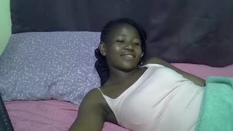 Snapshot of sweet_tattiana chatting on 05/06/26, 04:34 Tatty online show from 05/06/26, 04:34