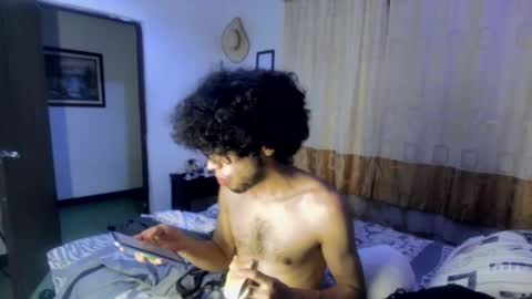 Snapshot of sweet_tippot chatting on 02/25/25, 03:20 Tippot and Germaine online show from 02/25/25, 03:20