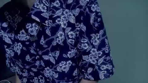 Snapshot of sweet_tippot chatting on 10/28/25, 04:49 Tippot and Germaine online show from 10/28/25, 04:49