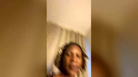 Snapshot of sweet_tittz chatting on 03/30/26, 05:30 sweet_tittz online show from 03/30/26, 05:30