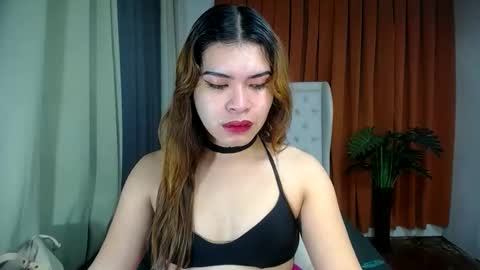 Snapshot of sweet_trexie chatting on 03/29/26, 02:00 sweet_trexie online show from 03/29/26, 02:00