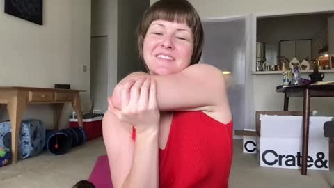Heidi Brenner - Please check bio for schedule  FAQ online show from 05/30/26, 02:58