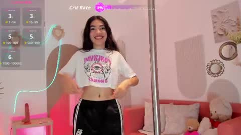 Snapshot of sweet_valentine_1 chatting on 07/15/26, 05:18 Valentine online show from 07/15/26, 05:18