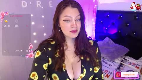 Snapshot of sweet_valery21 chatting on 01/20/25, 01:32 valery online show from 01/20/25, 01:32