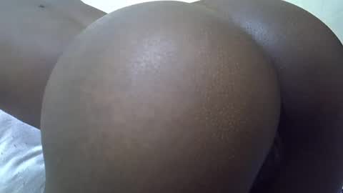 Snapshot of sweet_vee1 chatting on 03/11/26, 12:38 Princess vee online show from 03/11/26, 12:38