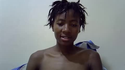 Snapshot of sweet_vee1 chatting on 03/12/26, 06:03 Princess vee online show from 03/12/26, 06:03